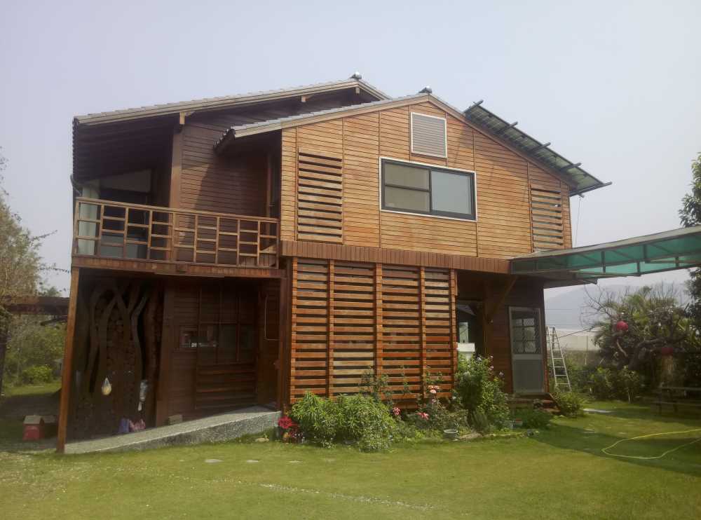 裝置單側屋頂共10kW